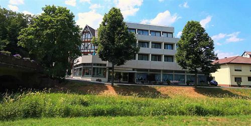 Hotel Schober Am Kurpark Bad Salzschlirf Kültér fotó
